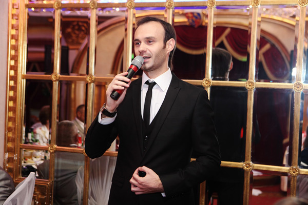 Ведущий на праздник, тамада